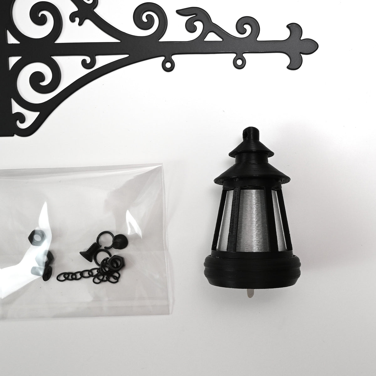 Bookshelf Lamp — Cozy Miniature LED Street Lantern for Book Lovers